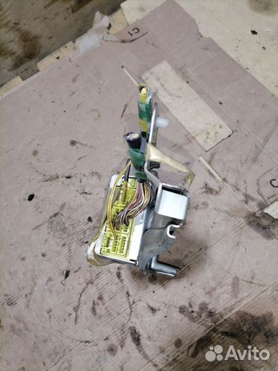 Блок управления airbag Toyota Sprinter Carib AE110