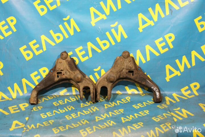 Рычаг нижний Hyundai Galloper jkc4