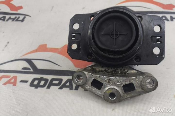 Подушка двигателя правая Citroen C4 хэтчбек(B7)