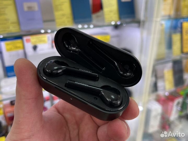 Беспроводные наушники FreeBuds Lite