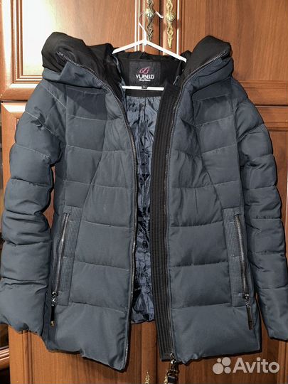 Пуховик женский 42 44