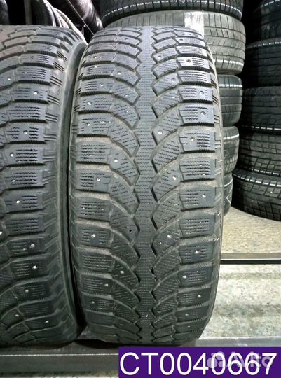 Bridgestone Blizzak Spike-01 215/60 R16 96T