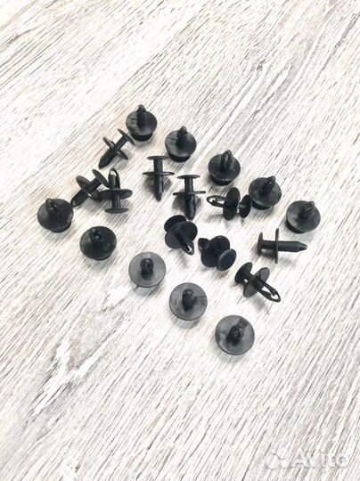 Заклепки арок, обшивки для BMW X5, X3