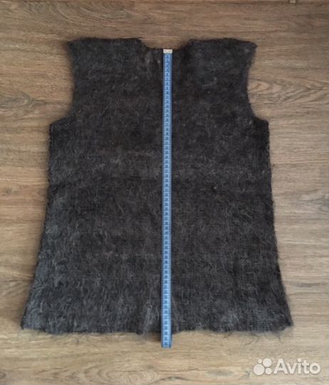 Жилет безрукавка из пуха козы р.46-48