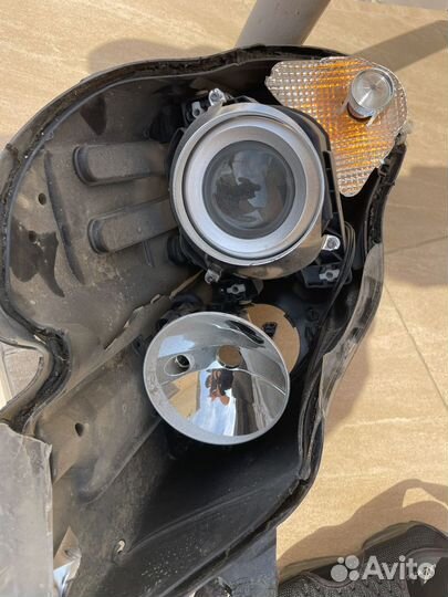 Фара 219 мерседес