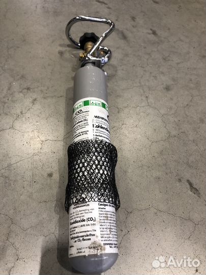 Баллон подачи со2 в аквариум Dennerle