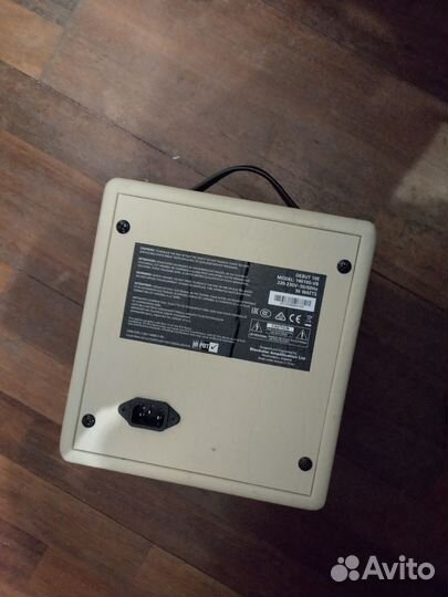 Гитарный комбоусилитель blackstar debut 10e