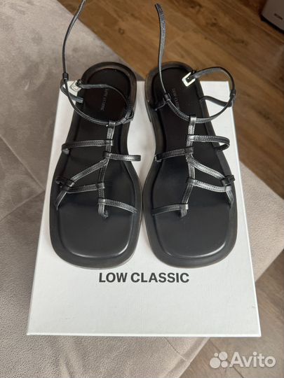 Сандалии low classic
