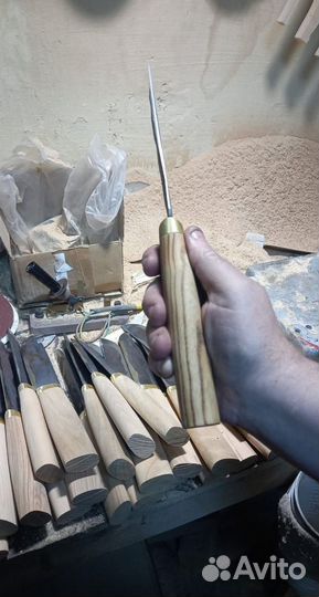 Нож охотничий для шкурения