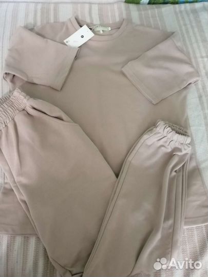 Костюм двойка новый