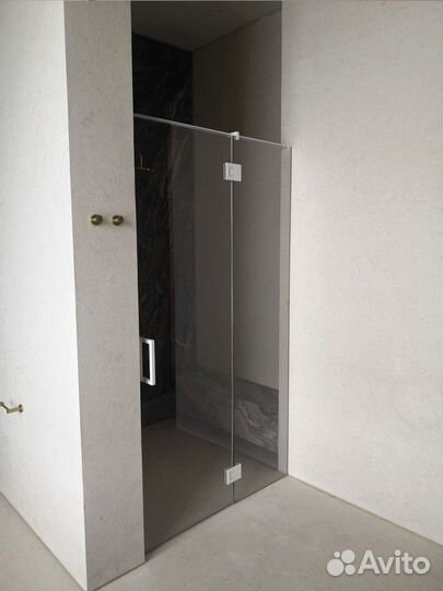 Межкомнатные стеклянные двери на заказ