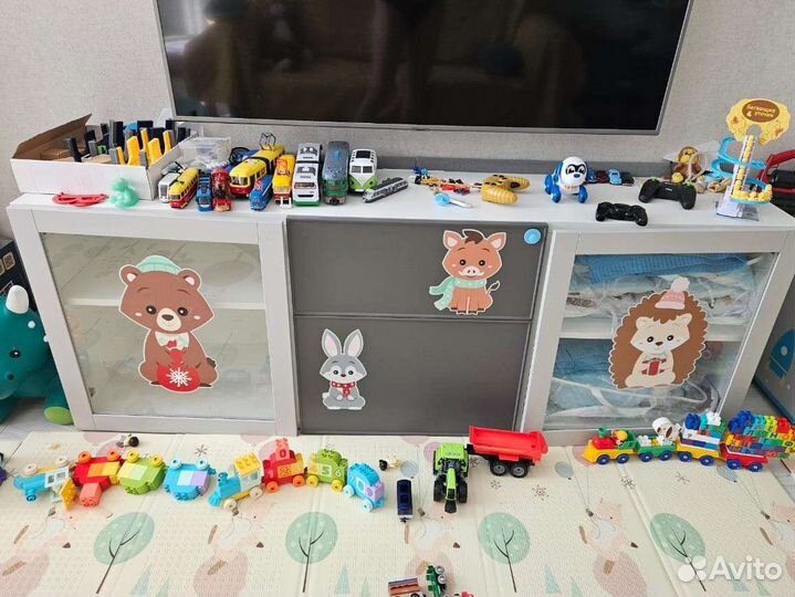 Тумба под телевизор IKEA