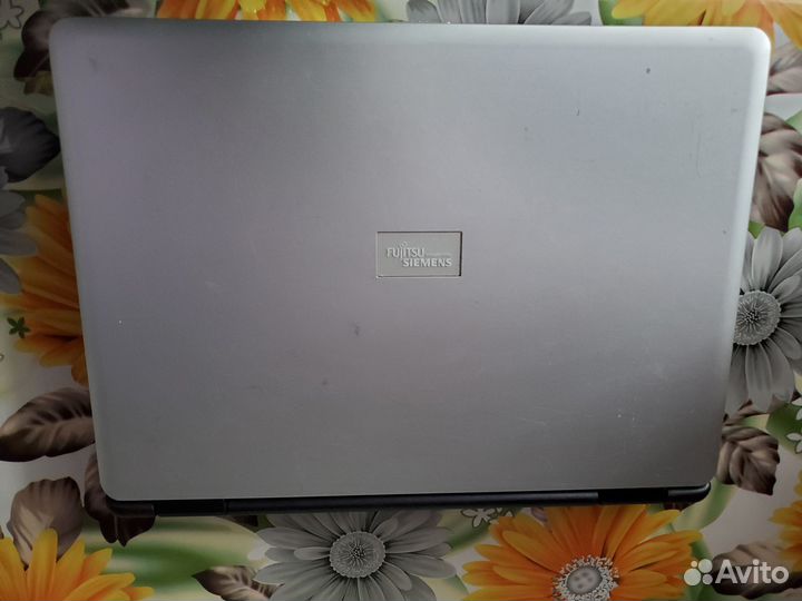 Ноутбук Fujitsu Siemens Amilo Pi1536