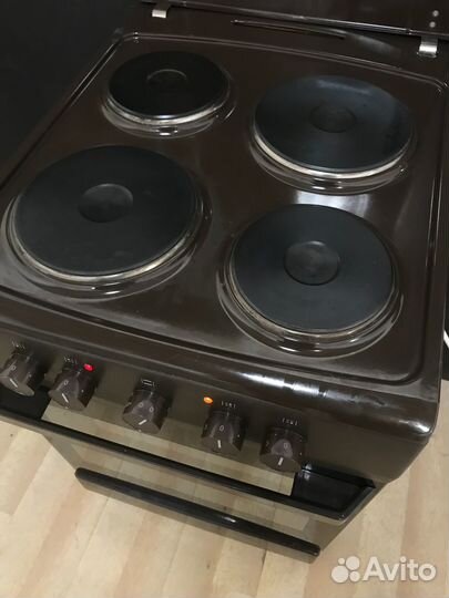 Немецкая электрическая плита Hansa. Доставлю