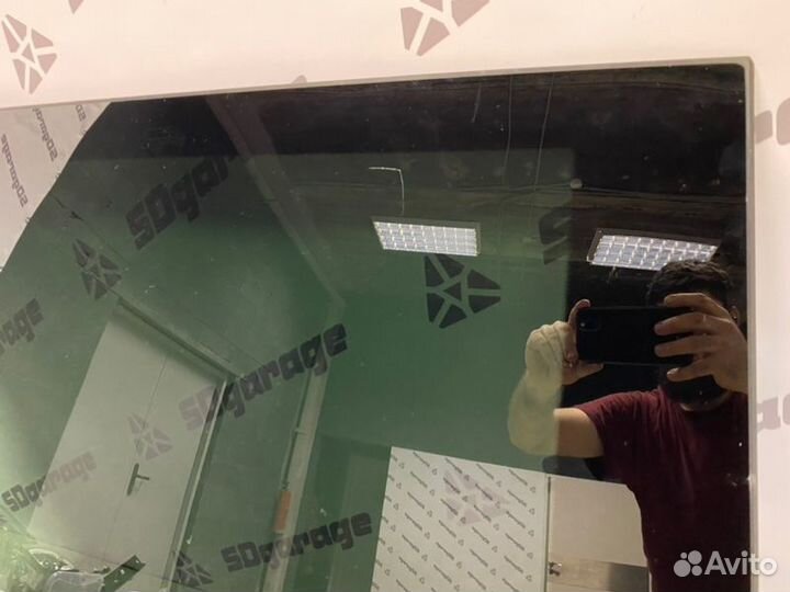 Стекло люка Mercedes C-Class C205 2015-2021