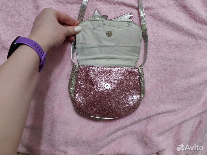 Сумочки и рюкзак для девочки