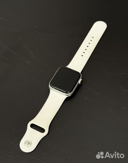 Часы Apple Watch SE 44mm Aluminum&Ceramic Case