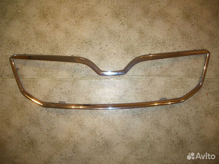 Накладка решётки радиатора Шкода Октавия А7 с13