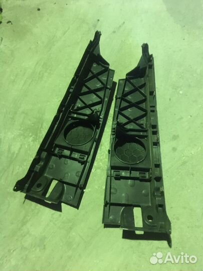 Крепление задней полки ваз 2111