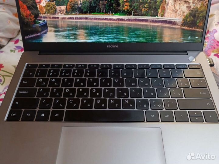 Ноутбук realme book rmnb1001