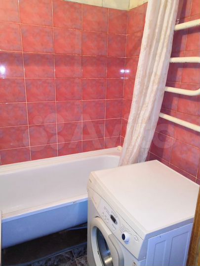 Комната 16 м² в 4-к., 1/9 эт.