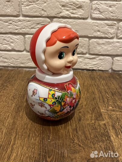 Игрушка неваляшка