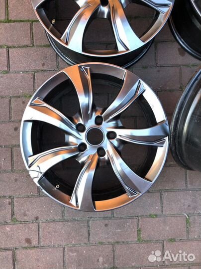 Диски R17 5x114.3