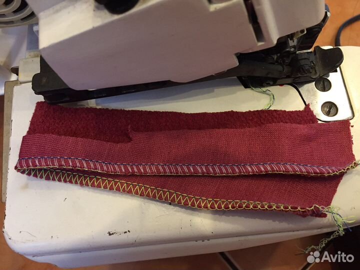 Оверлок агат donLock 54D5