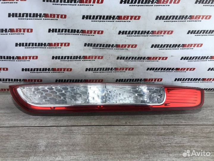 Фонарь правый Форд Фокус 2