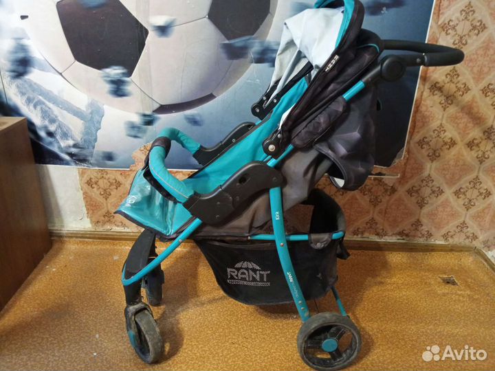 Прогулочная коляска