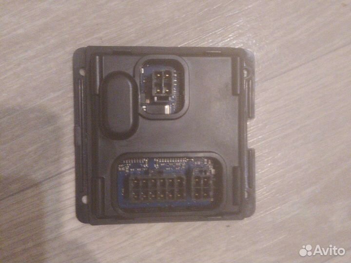 Блок управления фарой Passat B6 оригинал, новый