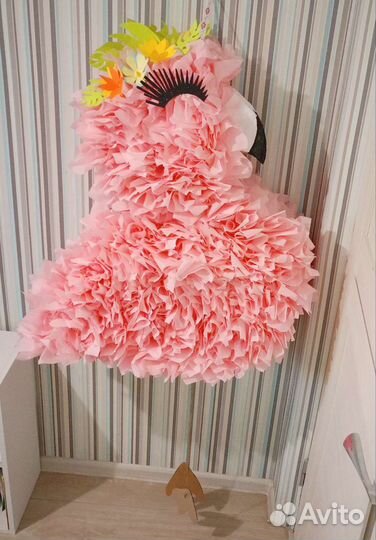 Пиньята фламинго