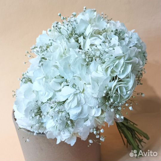 Букет невесты из стойких цветов