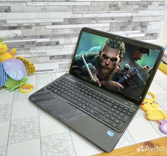 В идеале HP 8Гб 500Гб i3