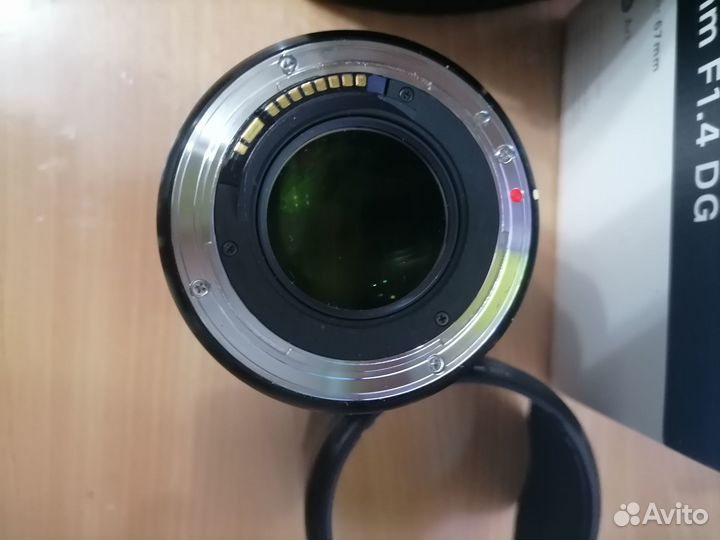 Объектив Sigma 35 mm f1.4 art canon