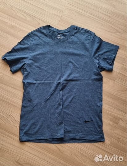 Футболка Nike