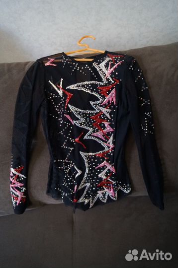 Продам купальник для художественной гимнастики