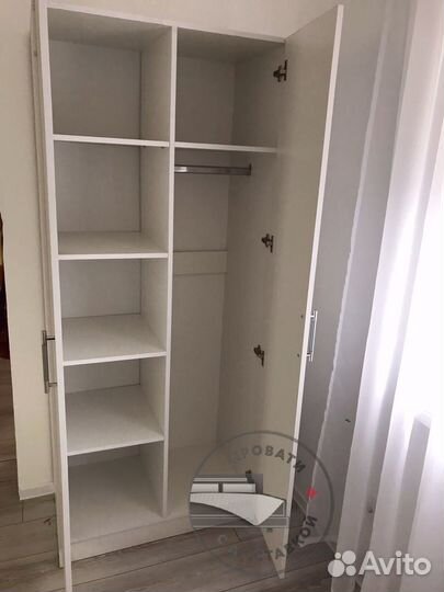 Шкаф распашной
