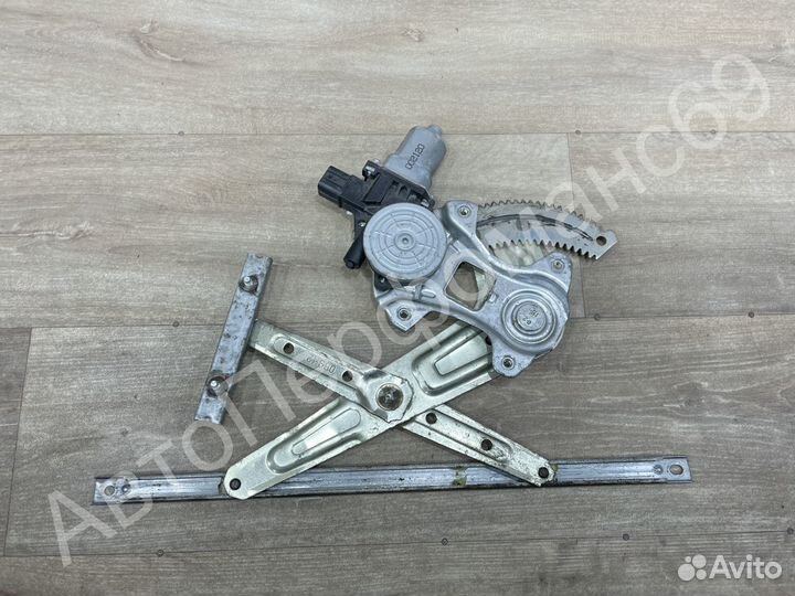 Стеклоподъемник задний левый Mitsubishi ASX