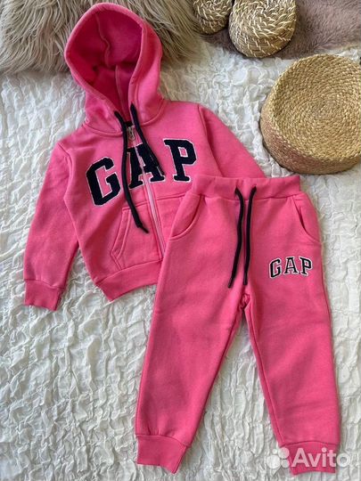 Костюм детский zara 4/5л