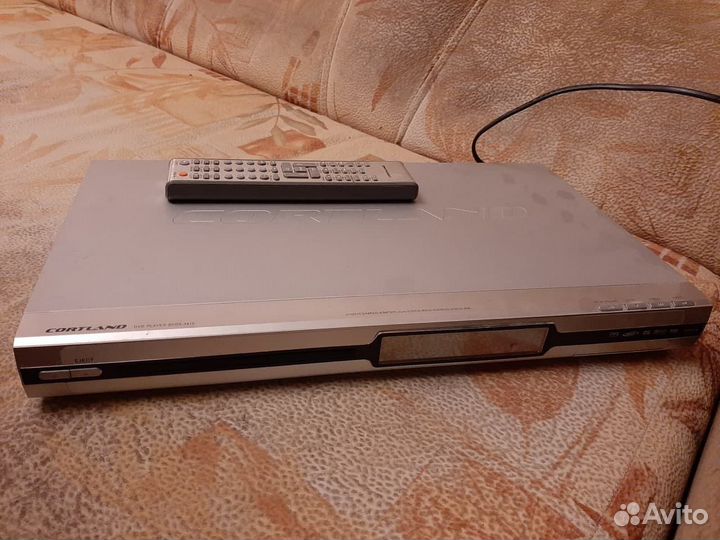 DVD-плеер cortland dvds-3410