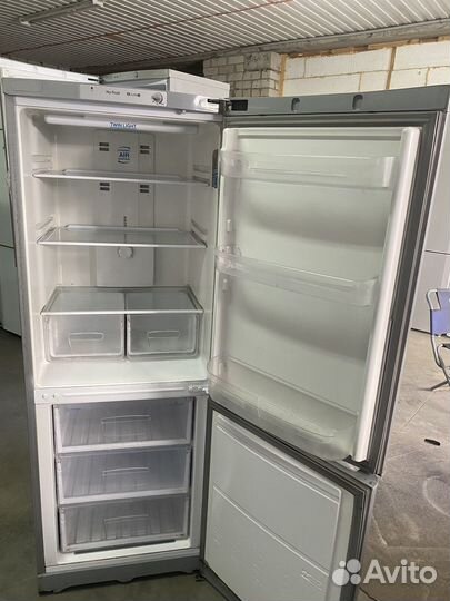 Холодильник Indesit No frost 2.камеры
