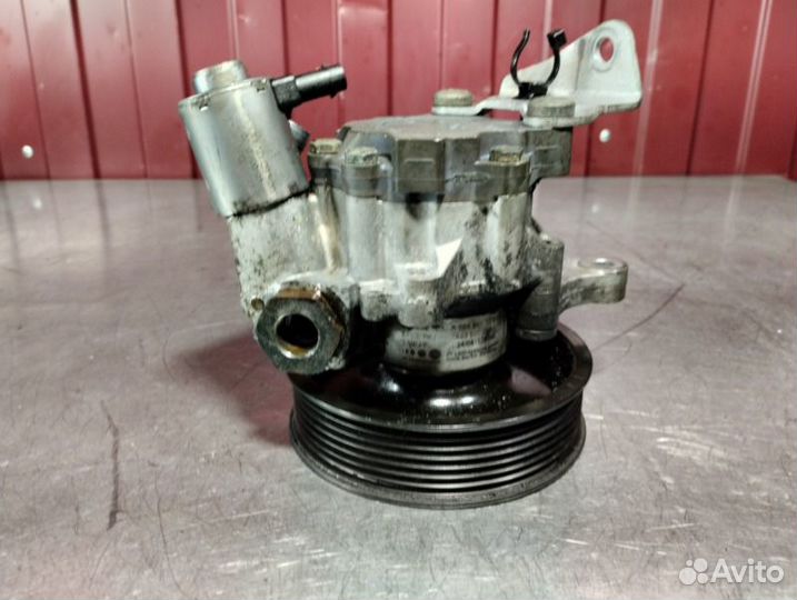 Насос гидроусилителя руля Mercedes Cls C219 OM642