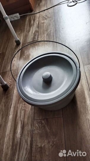 Стул послеоперационный или инвалидный