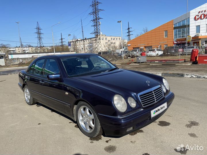 Mercedes-Benz E-класс 2.4 AT, 1997, 204 390 км