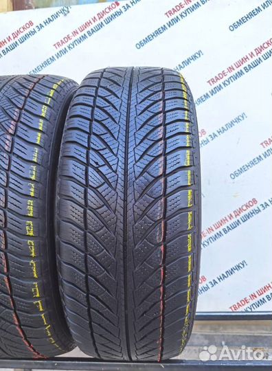 Goodyear UltraGrip Performance 225/55 R17 97H