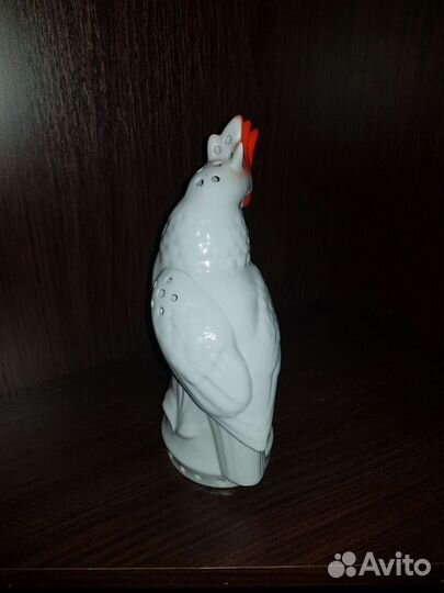 Фарфоровая статуэтка Кокаду-светильник