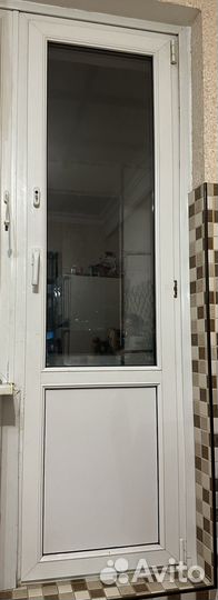 Дверь пластиковая