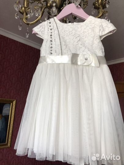 Платье нарядное 1- 2 года