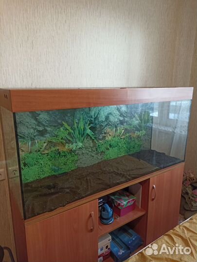 Аквариум с тумбой